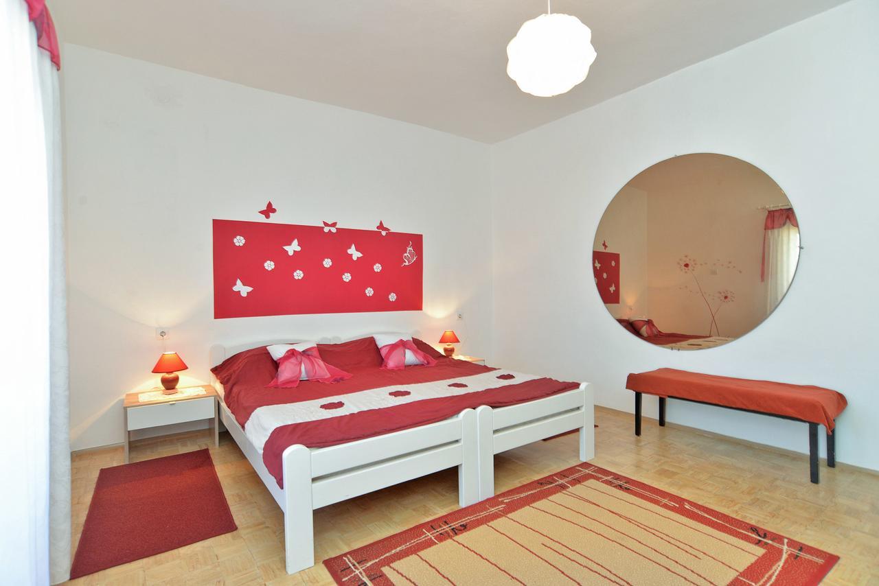 Apartments Stjepan 725 Fazana Ngoại thất bức ảnh