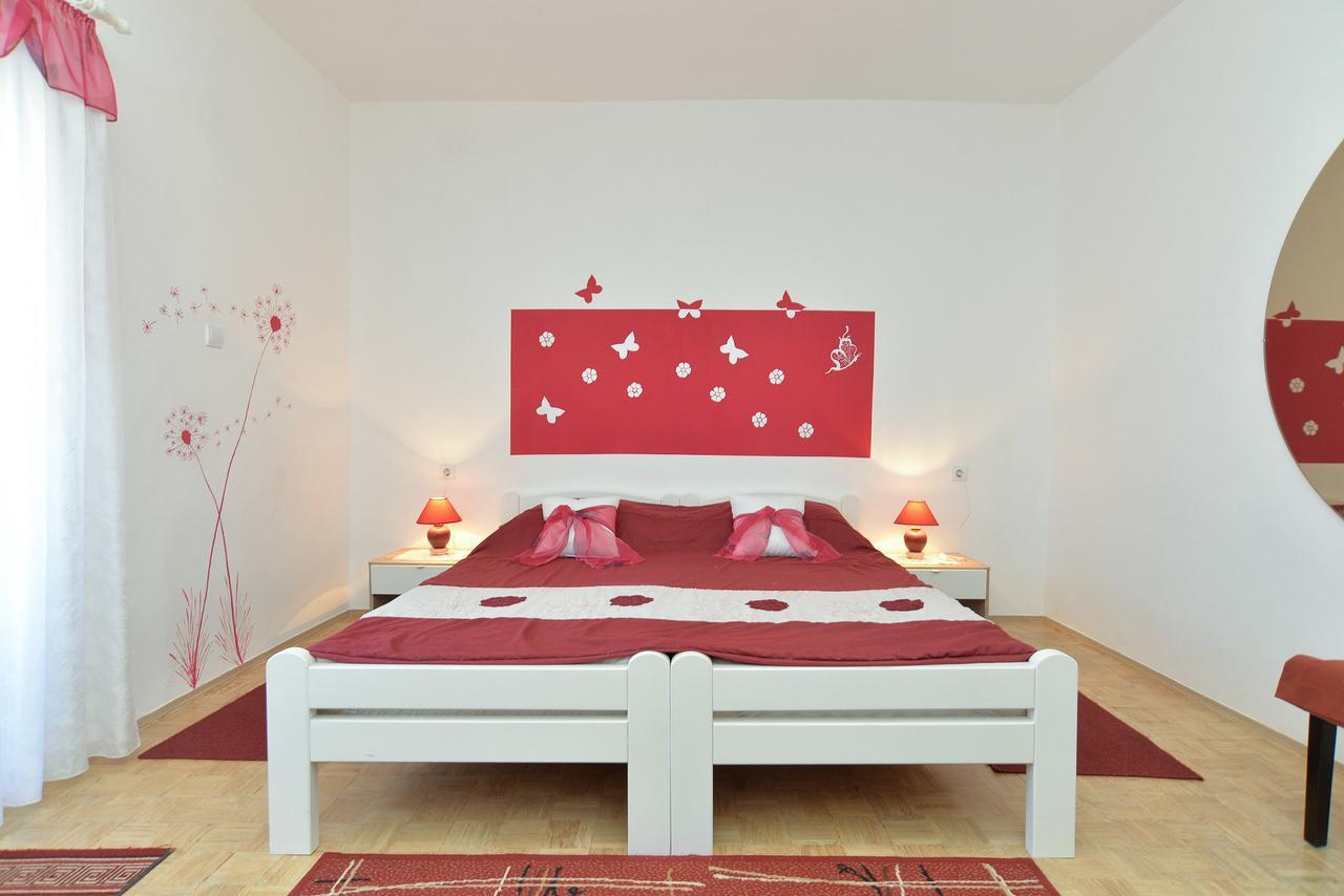 Apartments Stjepan 725 Fazana Ngoại thất bức ảnh